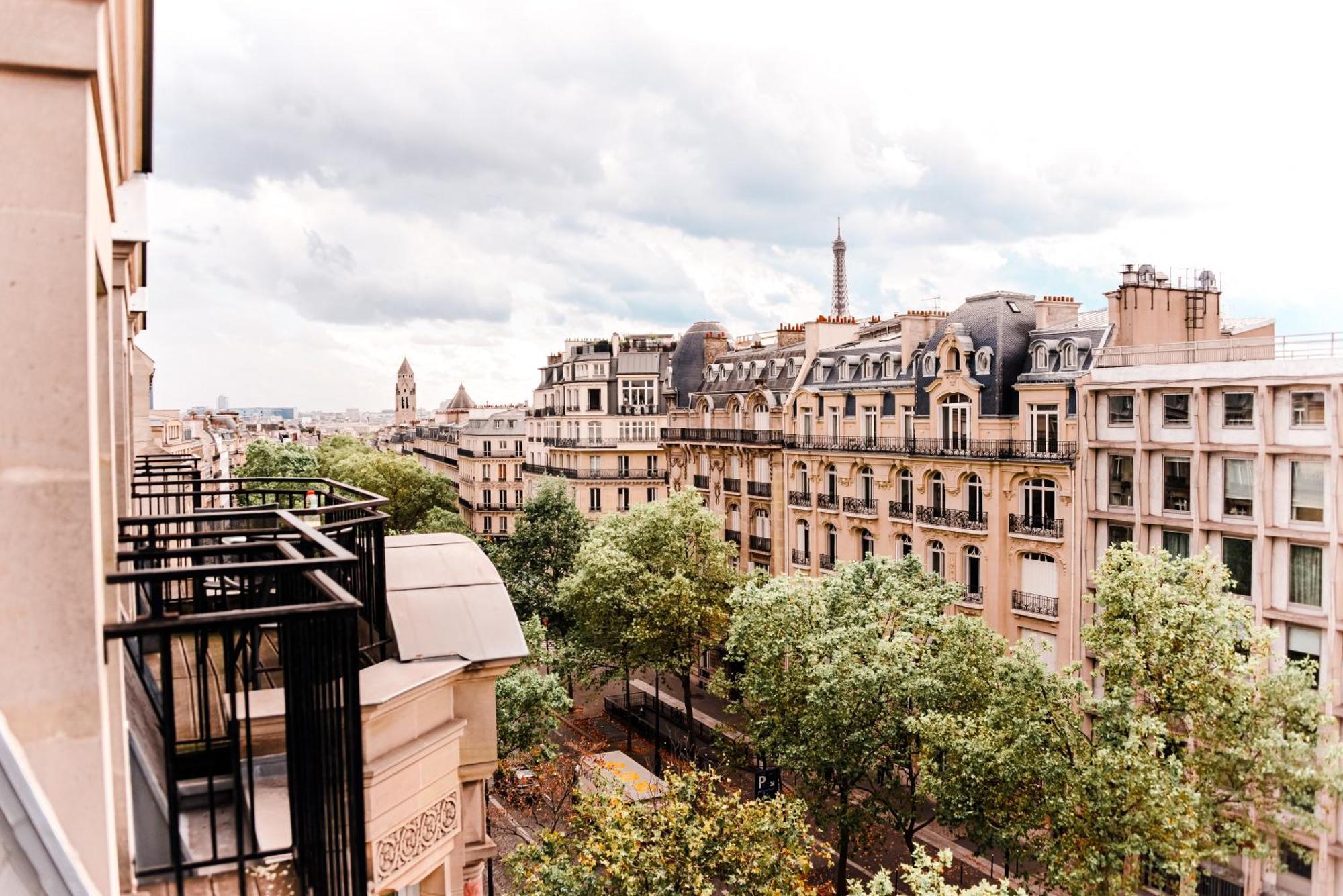 Grand Hotel Champs-Elysees Parijs Buitenkant foto