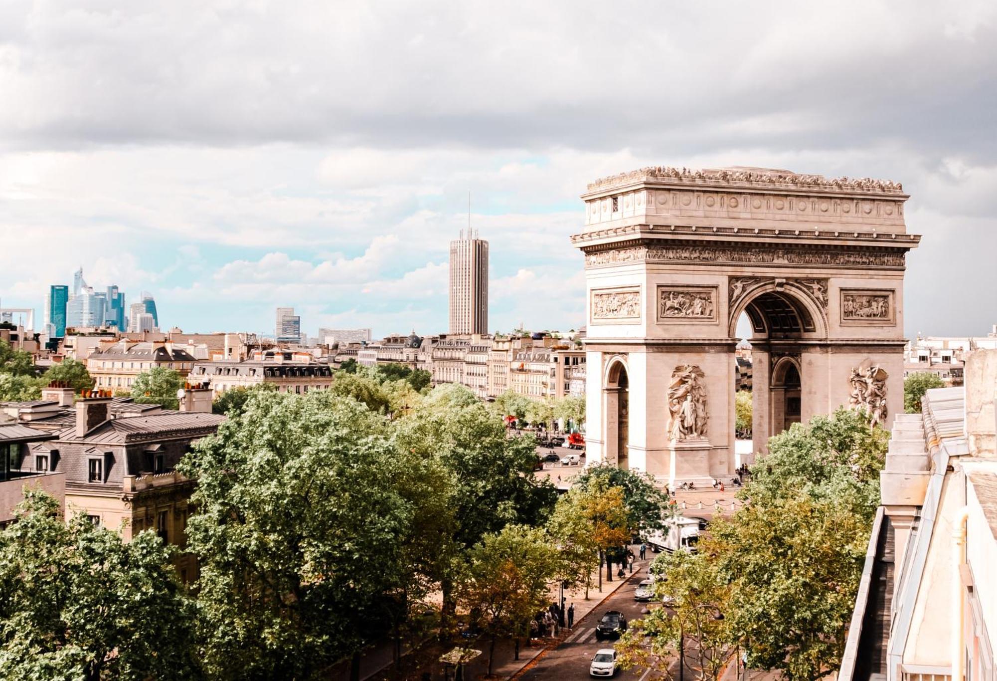 Grand Hotel Champs-Elysees Parijs Buitenkant foto