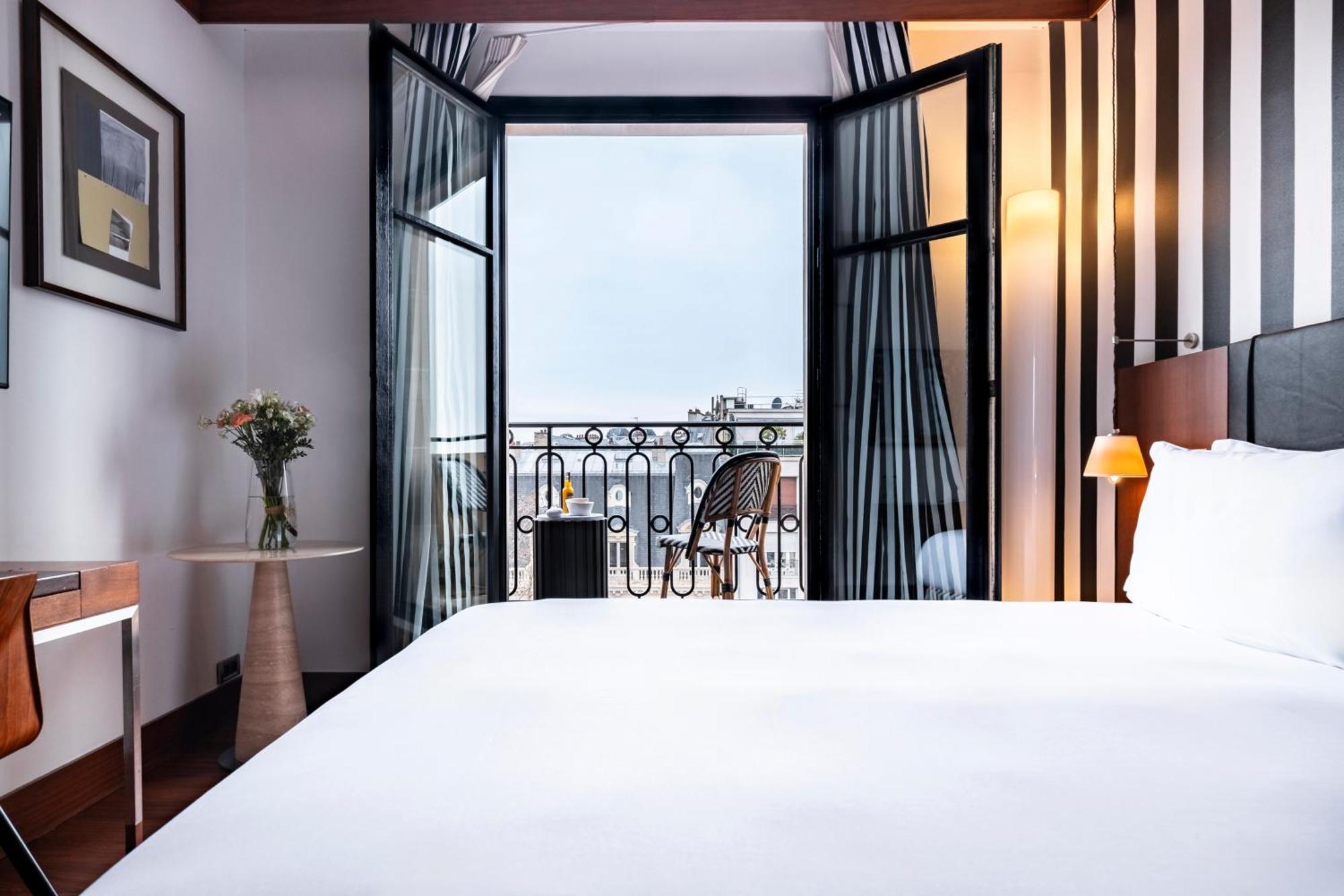 Grand Hotel Champs-Elysees Parijs Buitenkant foto