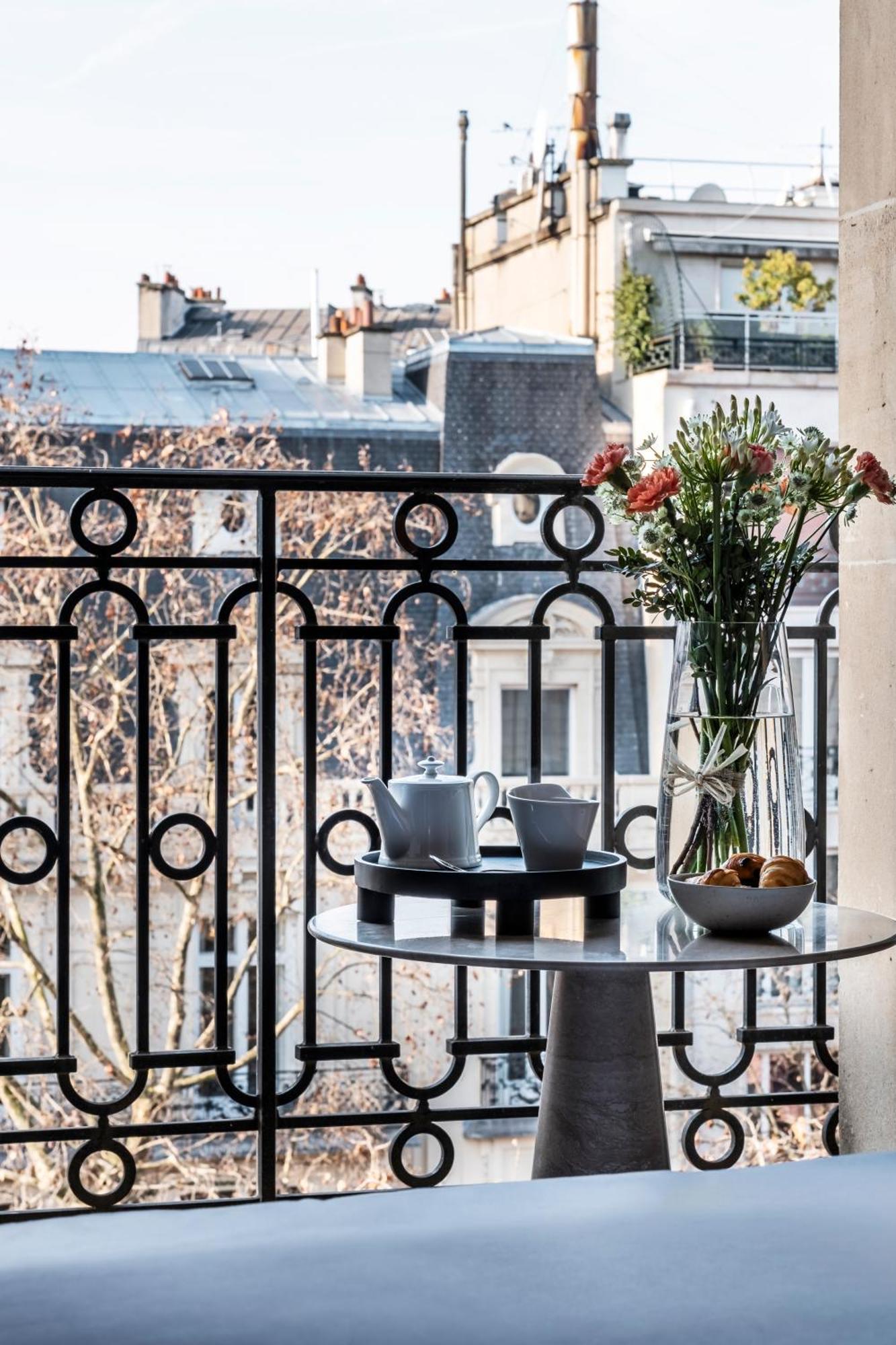 Grand Hotel Champs-Elysees Parijs Buitenkant foto